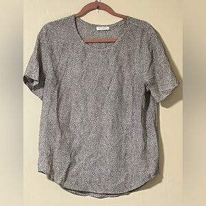 Equipment Femme 100% Silk T-Shirt NWOT